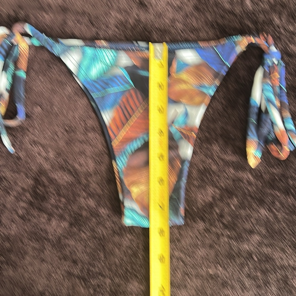 Bikini bottom - Picture 2 of 3